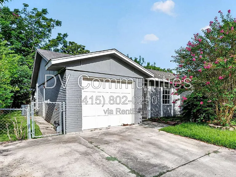 12919 S Coast Dr — Photo 2