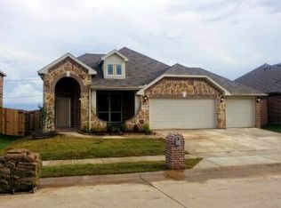 8508 Bonanza St, Aubrey, TX 76227
