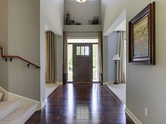 2nd image of 10655 Maple Blvd