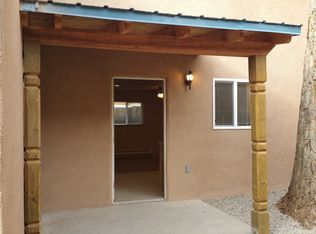 412 Burch St #2, Taos, NM 87571