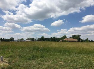 913 W Executive Ct, Monticello, IN 47960