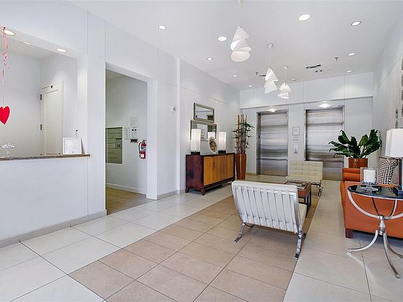 3rd image of 2211 Briarglen Dr APT 503