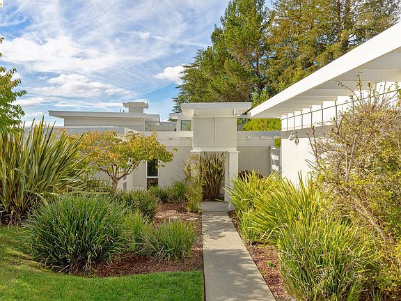 3rd image of 45 Vicente Rd