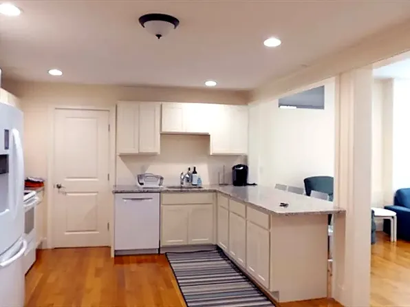 40 Naples Rd #B, Brookline, MA 02446