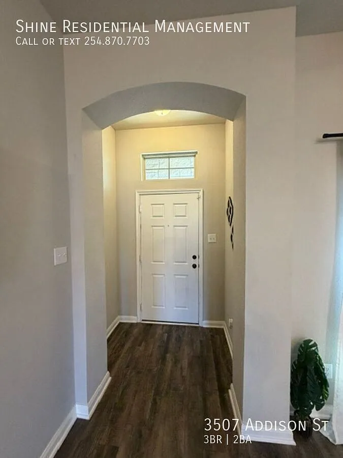 Located in Yowell Ranch, conveniently located near Chaparral H.S., and a smooth commute toward Fo... — Photo 3