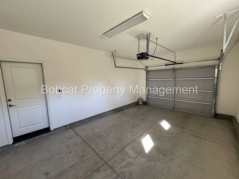 1226 Saltern Dr — Photo 25