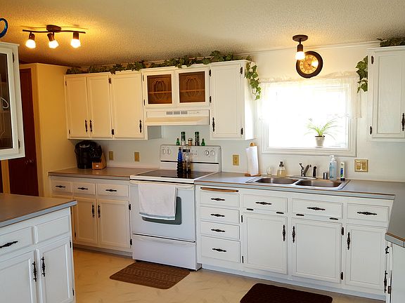 5th image of 5107 Pelican Dr
