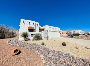 1153 Castile Ct, Las Cruces, NM 88007