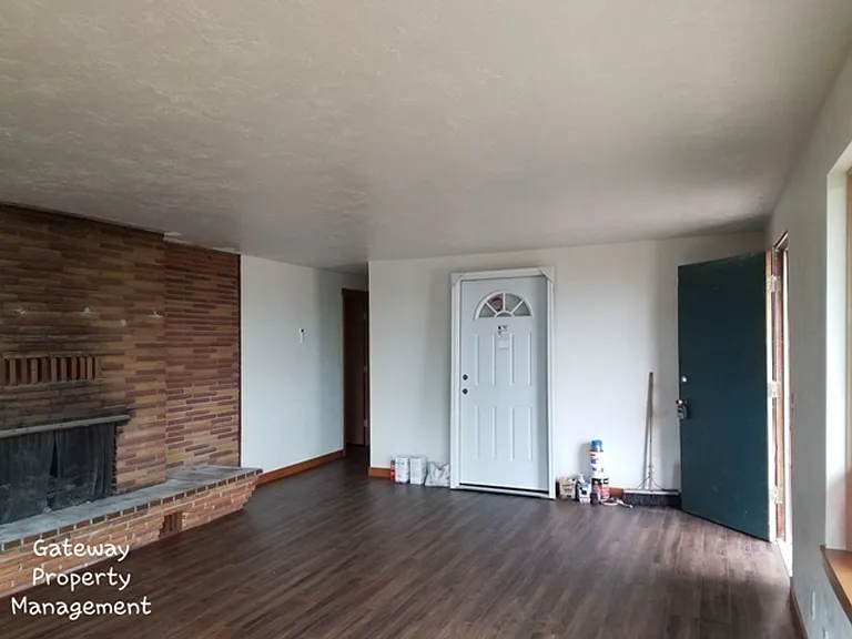 1125 Fairmount Ave — Photo 3