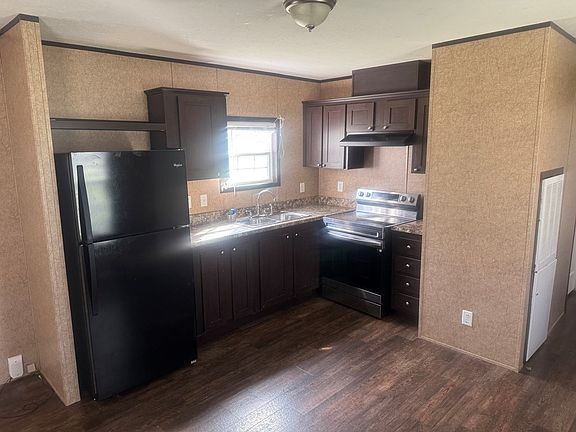 4th image of 2328 John Thursby Rd