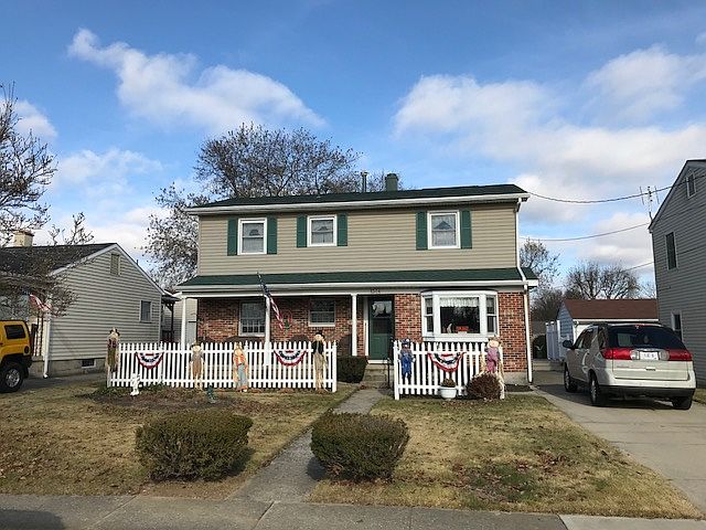 1st image of 1304 Severs Dr