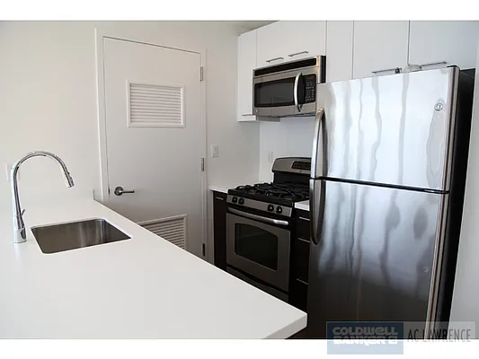 Rented by Aclawrence | media 11