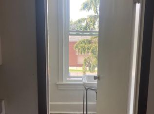 35 S 5th Ave #2F, Clarion, PA 16214