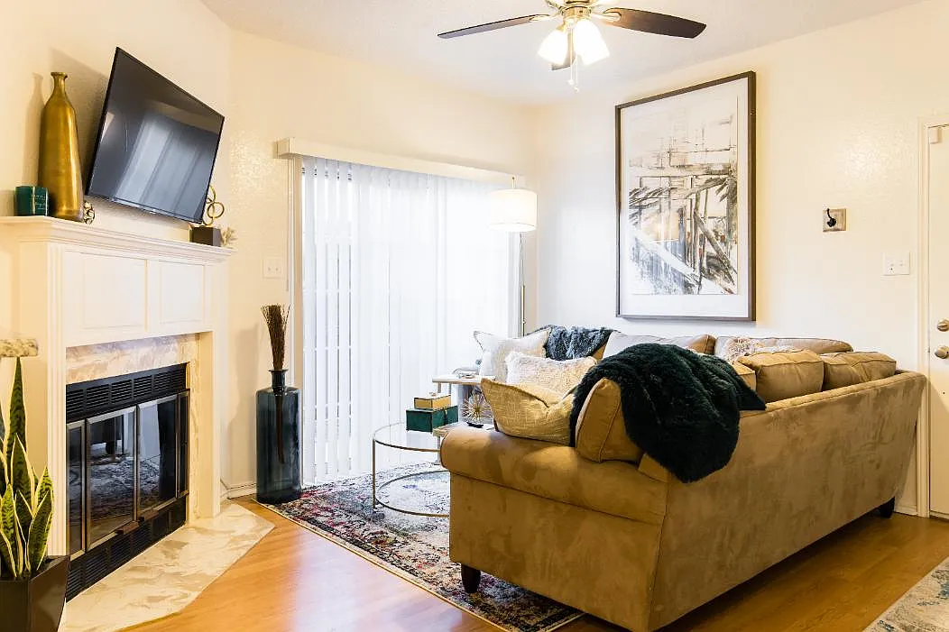1 bed, 600 sqft, $1,395 — Photo 3