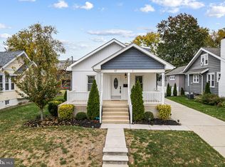 17 Lindis Farne Ave, Westmont, NJ 08108