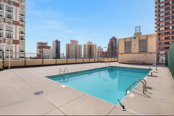 Sold by Compass | media 10