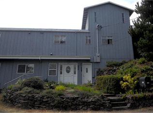 1680 Vista View Dr W, Tillamook, OR 97141