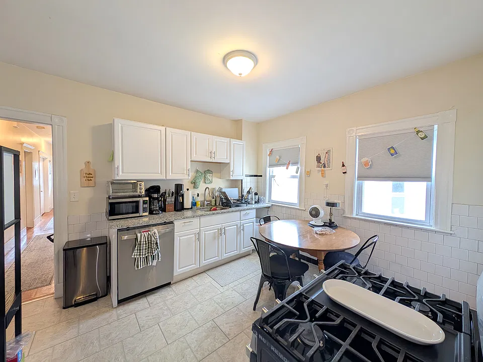 300 Boston Ave #3