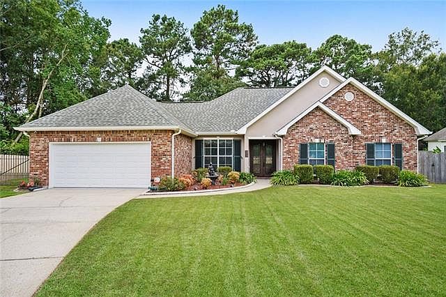 1st image of 270 Oak Island Dr