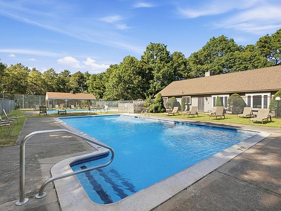 3rd image of 481 Buck Island Rd APT 17A