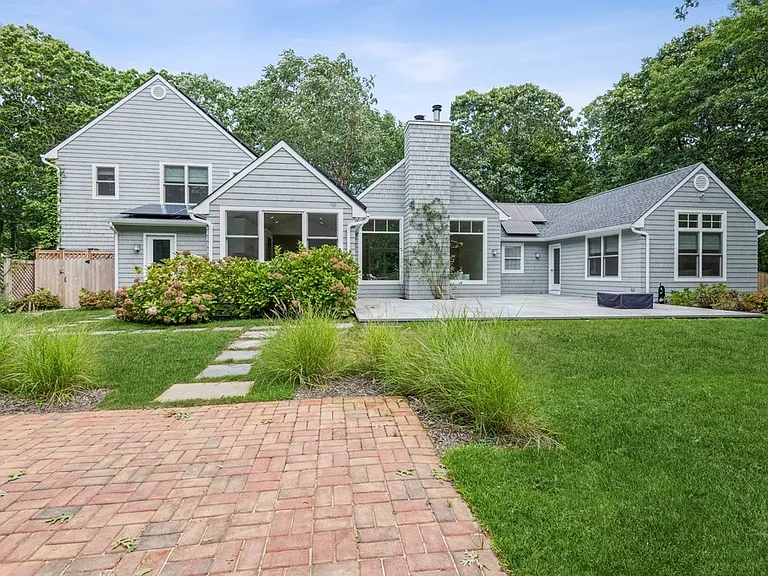 42 Briarcroft Dr — Photo 2