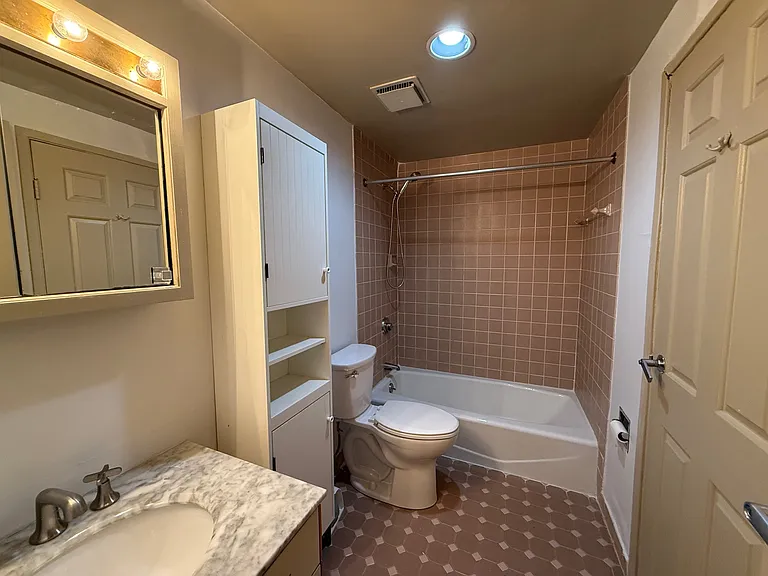 40 Worcester Sq #5 — Photo 11