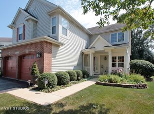 2319 N Lenox Ct, Round Lake Beach, IL 60073
