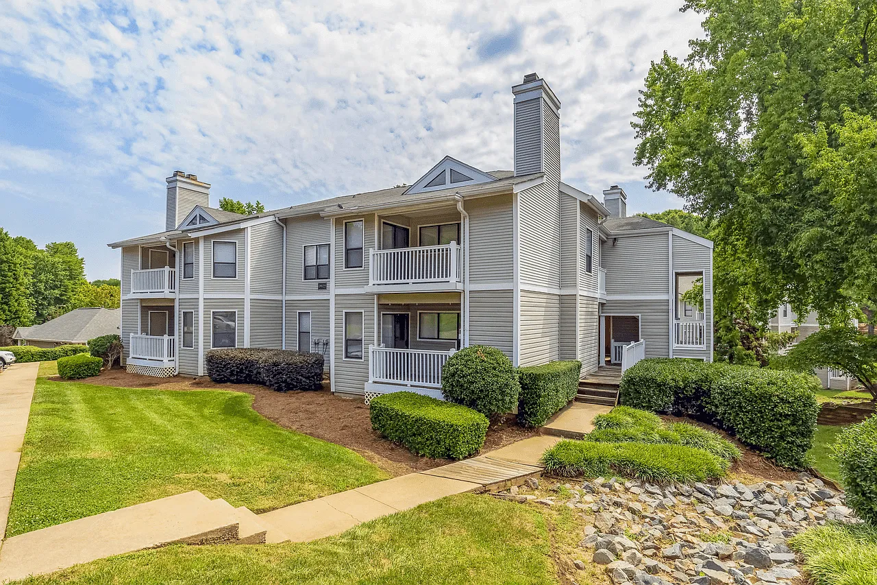 Bridges at Mallard Creek Apartment Homes — Photo 1