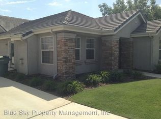 3537 W Babcock Ave, Visalia, CA