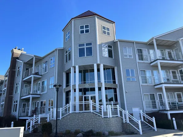 35 Harborview DRIVE #309, Racine, WI 53403
