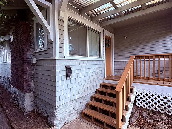 2nd image of 112 E 16th Ave