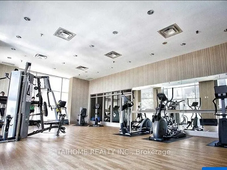 8 Hillcrest Ave #811 — Photo 6