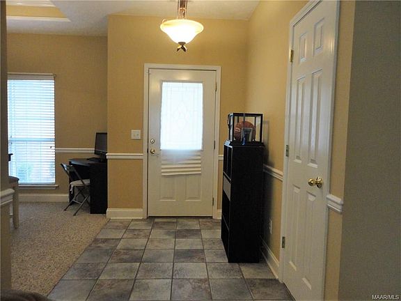 5th image of 1618 Parkview Dr S
