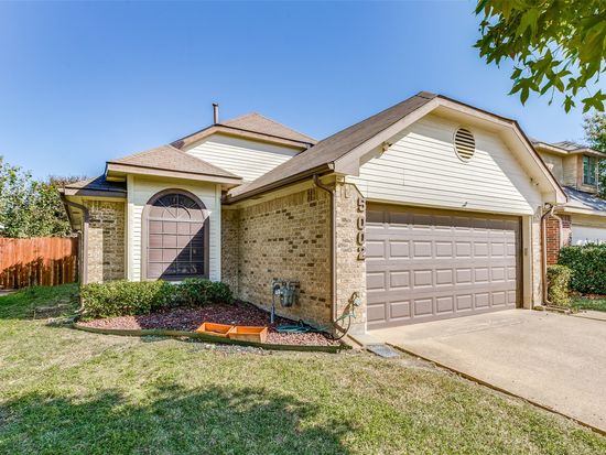 5002 Tree Top Ln, Garland, TX 75044