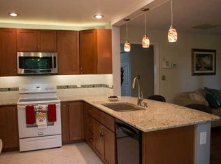 916 Belvoir Cir, Newport News, VA 23608