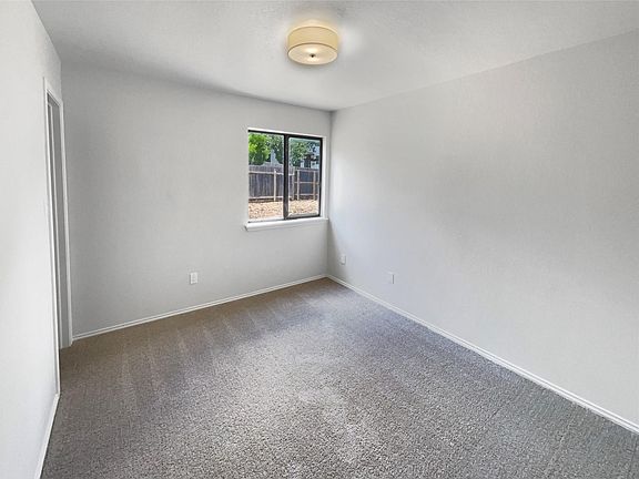 5th image of 1207 Brashear Ln