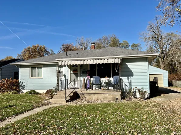 350 Brightwood Dr, Frankfort, IN 46041