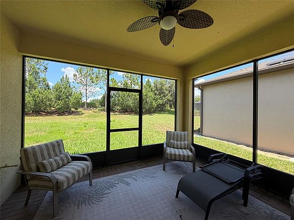 4th image of 329 ALICANTE COURT