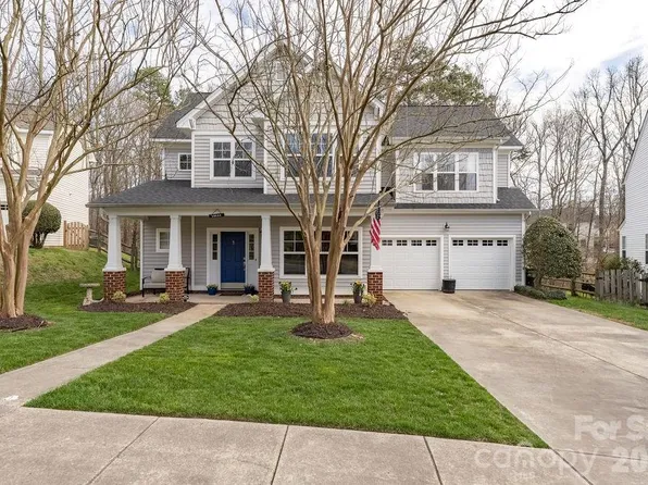 12223 Fullerton Ct, Charlotte, NC 28214
