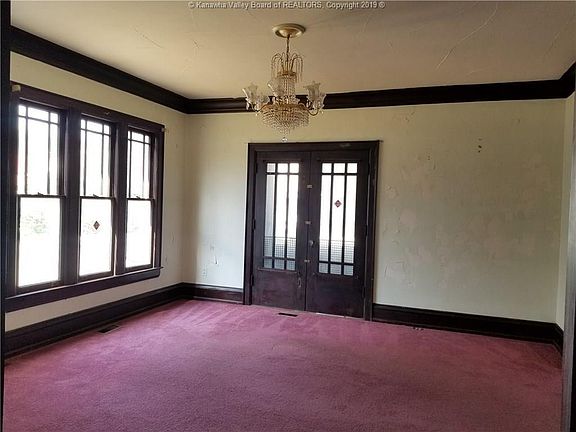 4th image of 1718 Bigley Ave