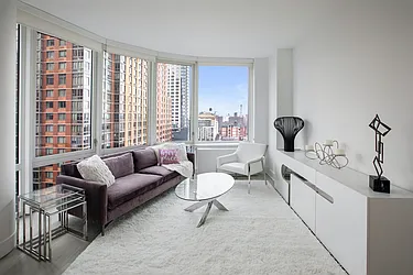 Rented by Red Apple Group