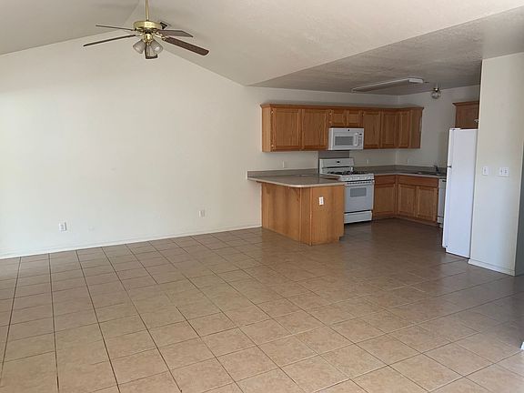 2nd image of 2695 N Center St #B-1
