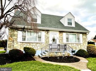 150 Weber Ave, Ewing, NJ 08638