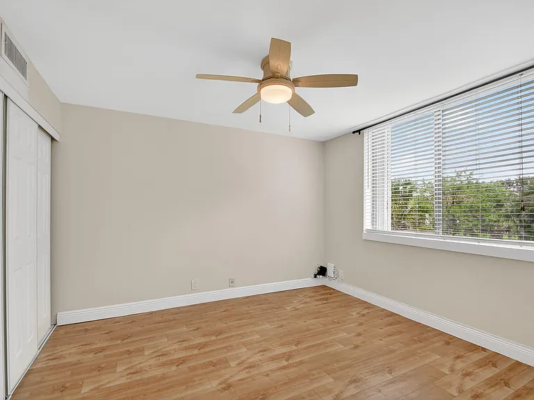 4080 Tivoli Ct #206 — Photo 18
