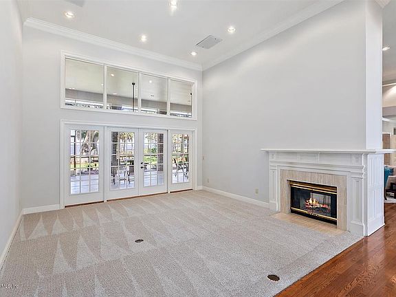 5th image of 12888 Riverplace Ct