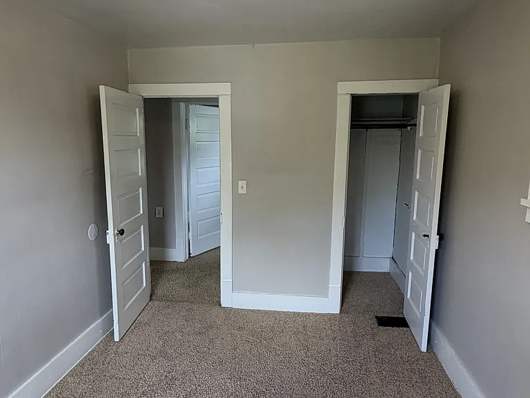 521 Garfield Ave — Photo 24