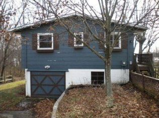 11514 Highland Hills Dr, Hillsboro, OH 45133
