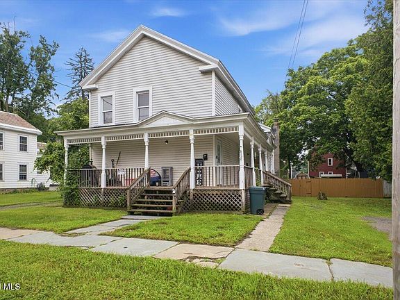 4th image of 26 Willow Street