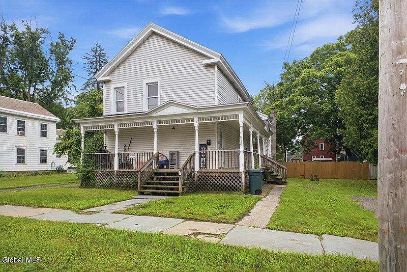 4th image of 26 Willow Street