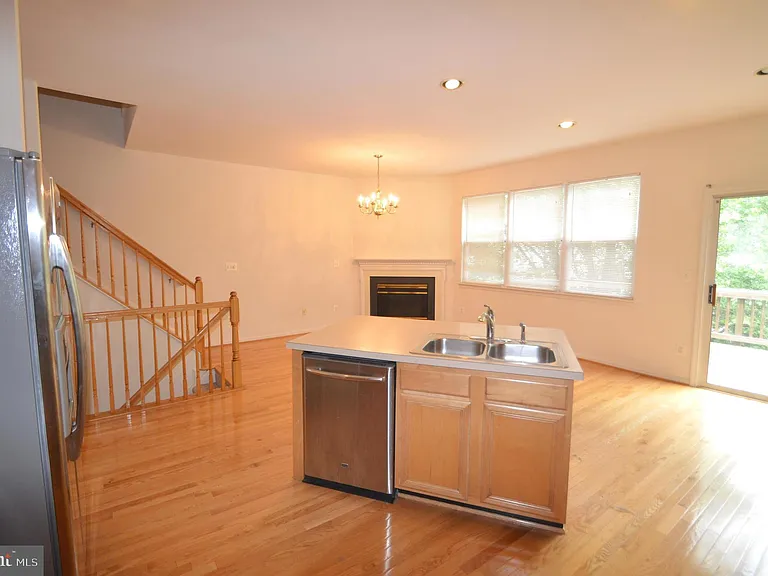 4209 Trumbo Ct — Photo 11